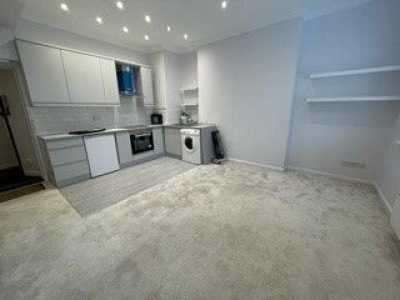 Apartment For Rent in Bournemouth, United Kingdom