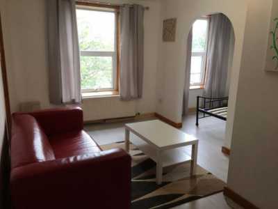 Apartment For Rent in Halifax, United Kingdom