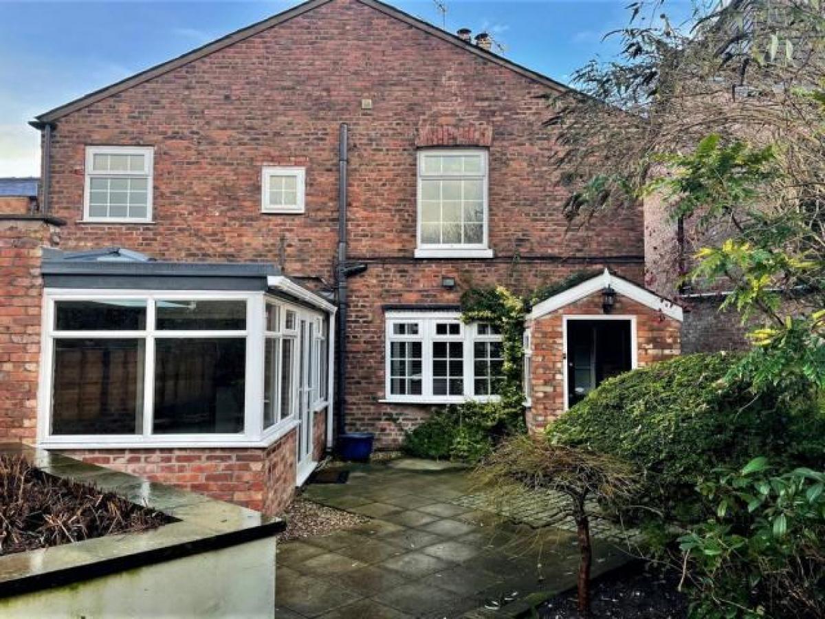 Picture of Home For Rent in Wilmslow, Cheshire, United Kingdom