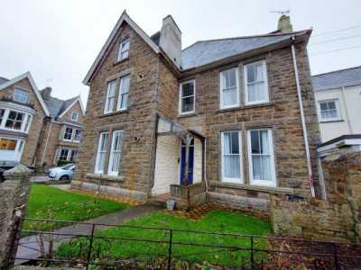 Apartment For Rent in Penzance, United Kingdom