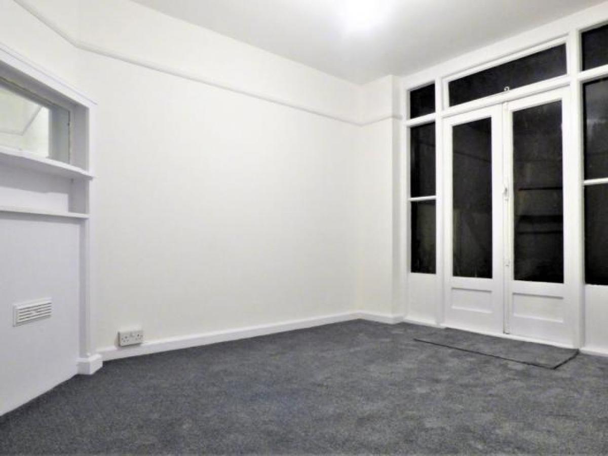 Picture of Home For Rent in Surbiton, Greater London, United Kingdom