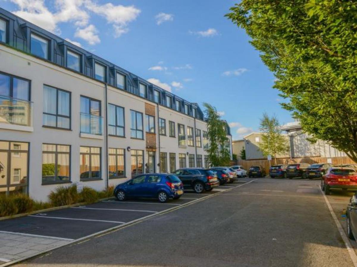 Picture of Apartment For Rent in Richmond, Greater London, United Kingdom