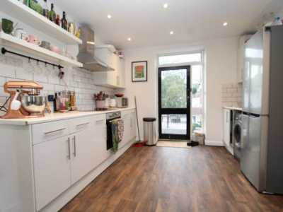 Apartment For Rent in Bromley, United Kingdom