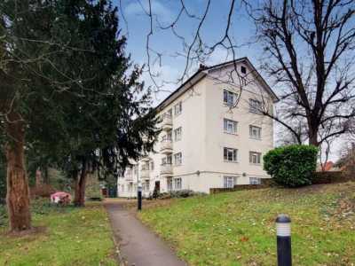 Apartment For Rent in Kingston upon Thames, United Kingdom