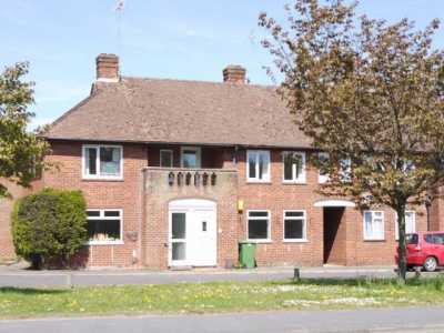 Apartment For Rent in Alton, United Kingdom