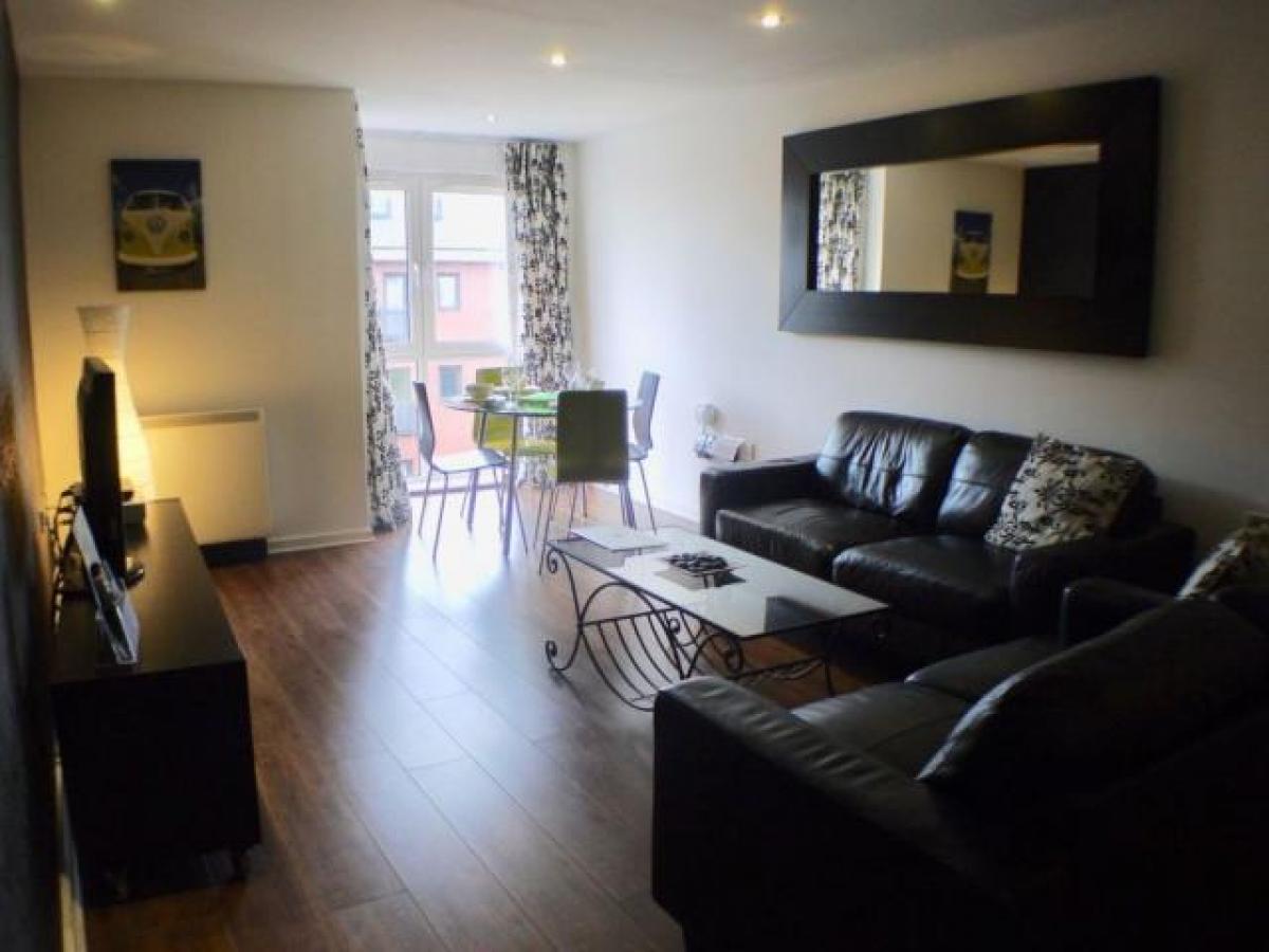 Picture of Apartment For Rent in Warrington, Cheshire, United Kingdom
