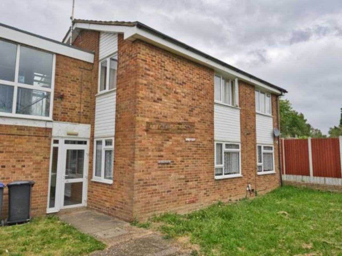 Picture of Apartment For Rent in Hatfield, Herefordshire, United Kingdom