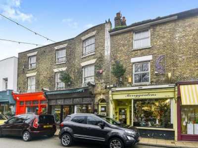 Apartment For Rent in Deal, United Kingdom