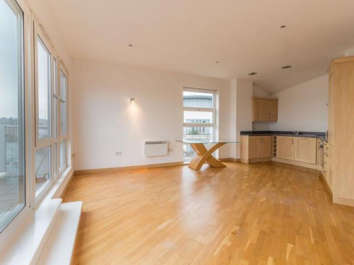 Picture of Apartment For Rent in Hertford, Hertfordshire, United Kingdom