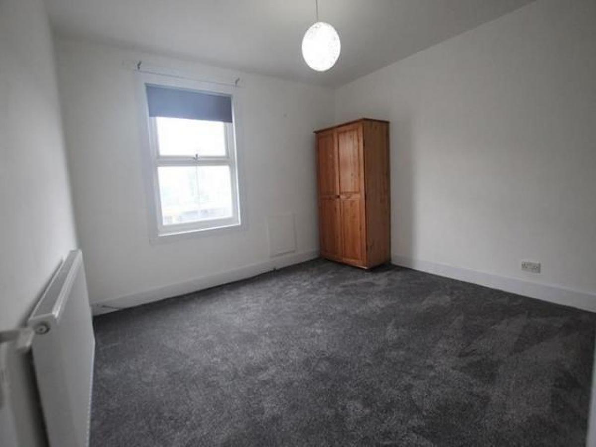 Picture of Apartment For Rent in High Wycombe, Buckinghamshire, United Kingdom