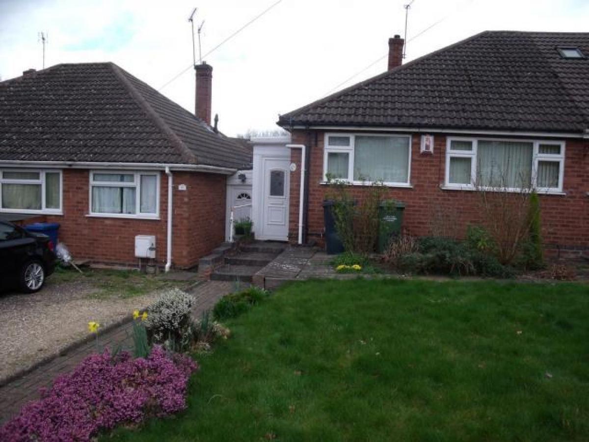 Picture of Bungalow For Rent in Tamworth, Staffordshire, United Kingdom