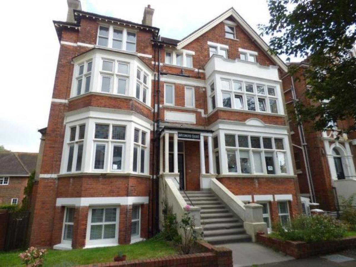 Picture of Apartment For Rent in Folkestone, Kent, United Kingdom