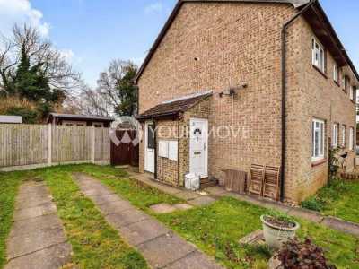 Home For Rent in Chatham, United Kingdom