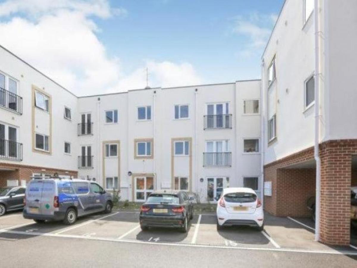 Picture of Apartment For Rent in Willenhall, West Midlands, United Kingdom