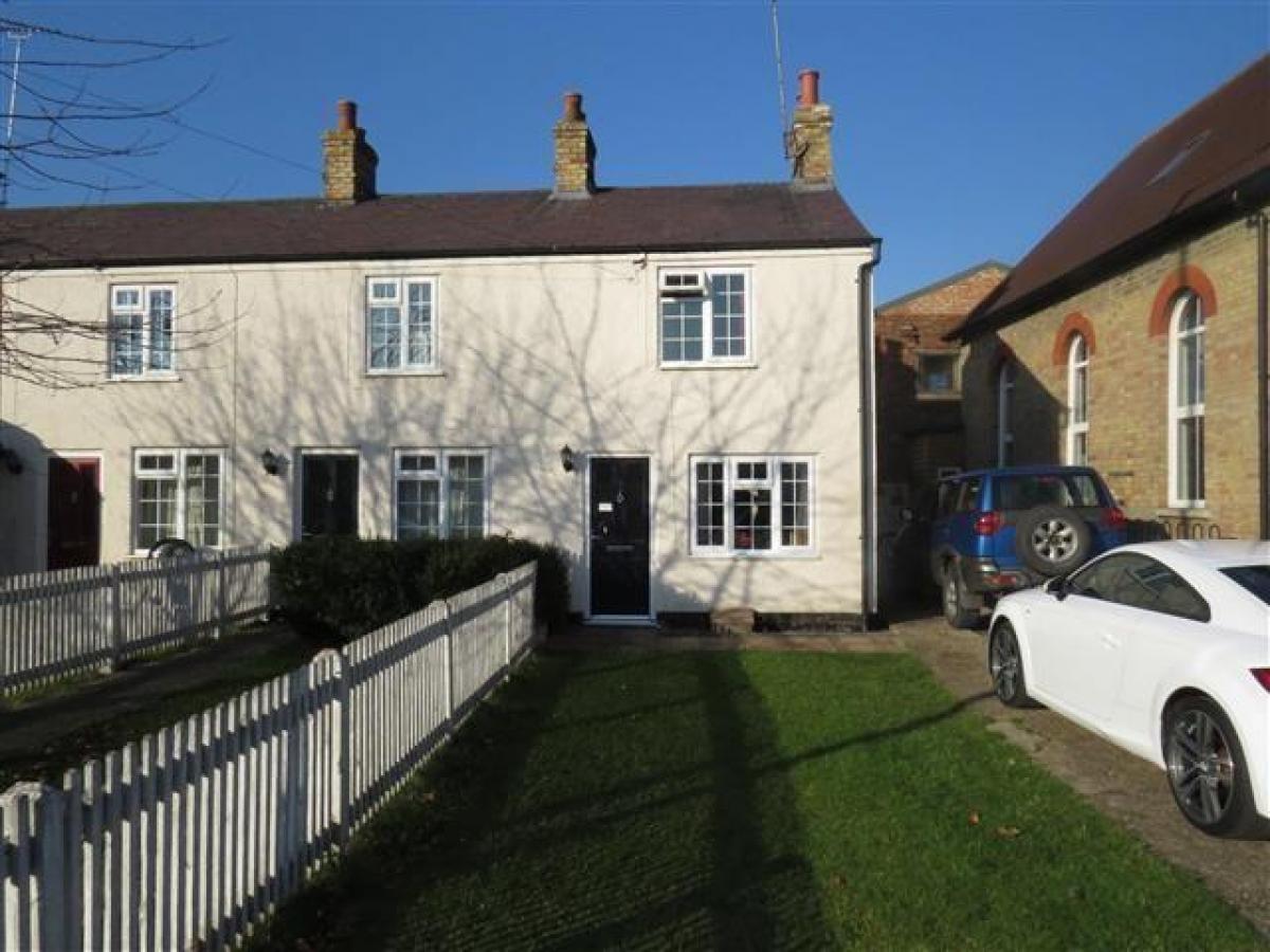 Picture of Home For Rent in Aylesbury, Buckinghamshire, United Kingdom