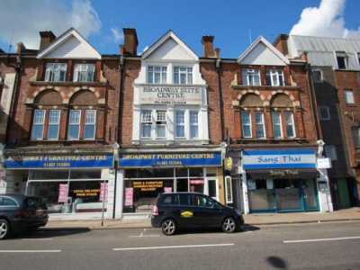 Apartment For Rent in Woking, United Kingdom