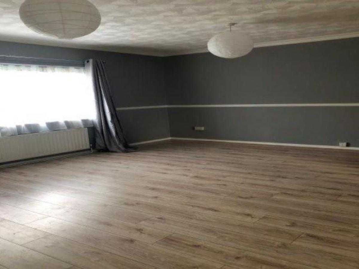 Picture of Apartment For Rent in Ellesmere Port, Cheshire, United Kingdom