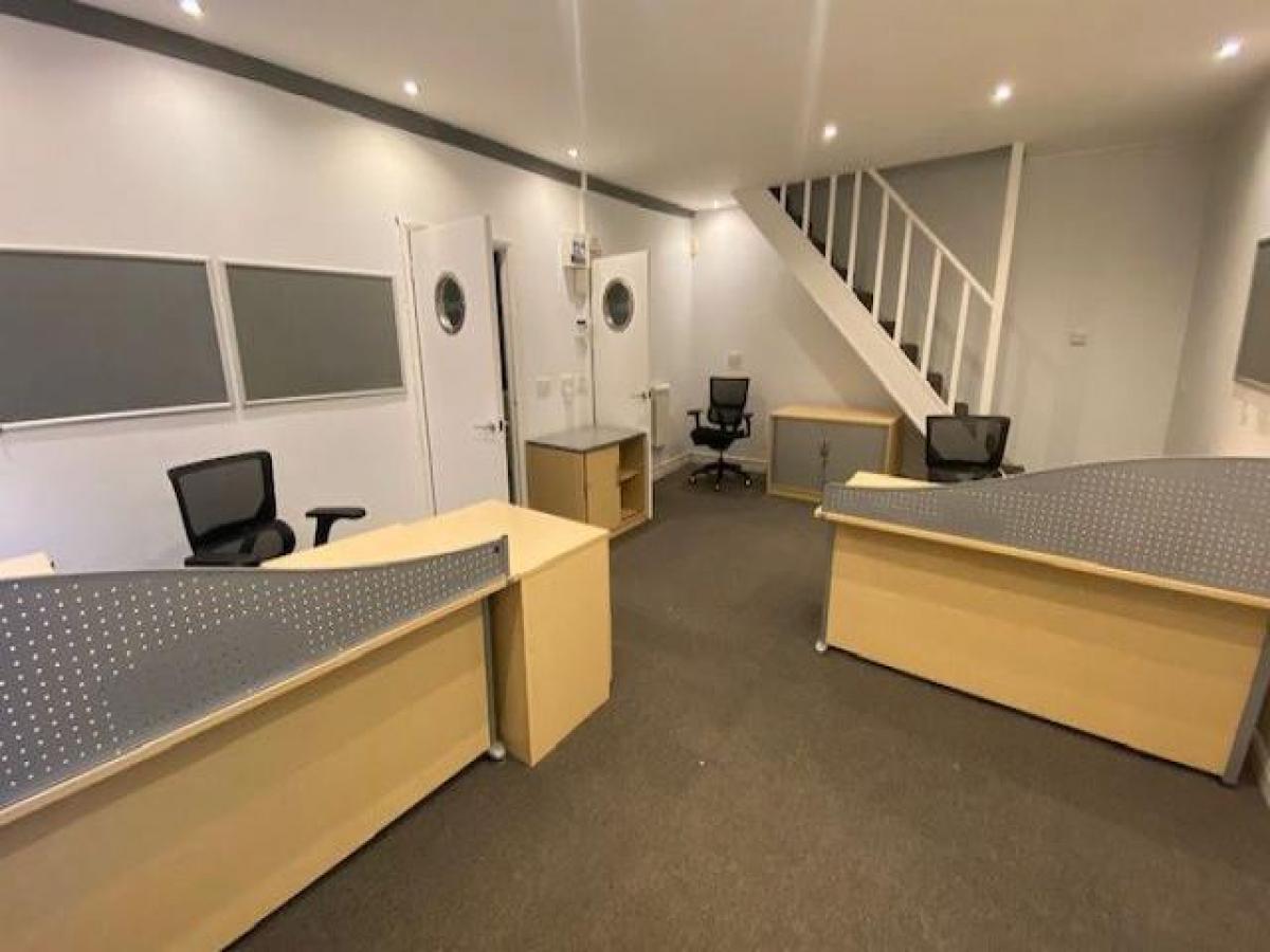 Picture of Office For Rent in Marlborough, Wiltshire, United Kingdom