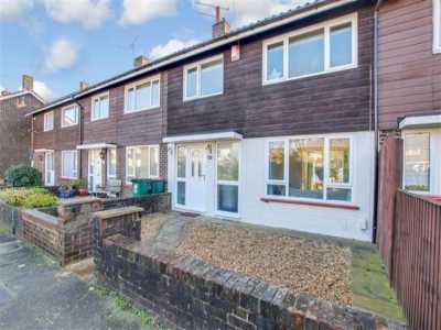 Home For Rent in Crawley, United Kingdom