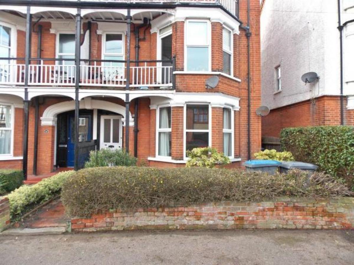 Picture of Apartment For Rent in Felixstowe, Suffolk, United Kingdom