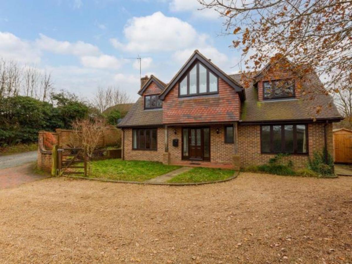 Picture of Home For Rent in Sevenoaks, Kent, United Kingdom
