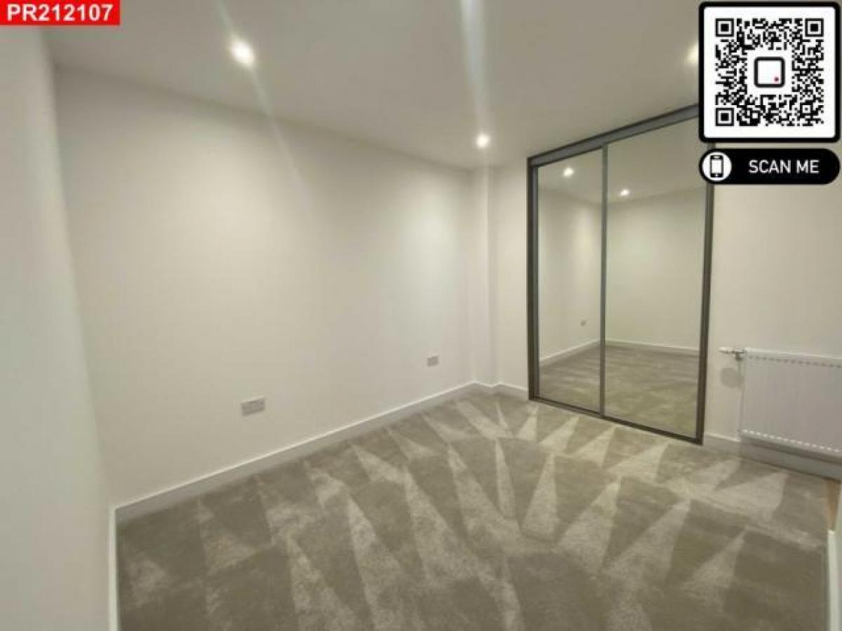 Picture of Apartment For Rent in Southall, Greater London, United Kingdom
