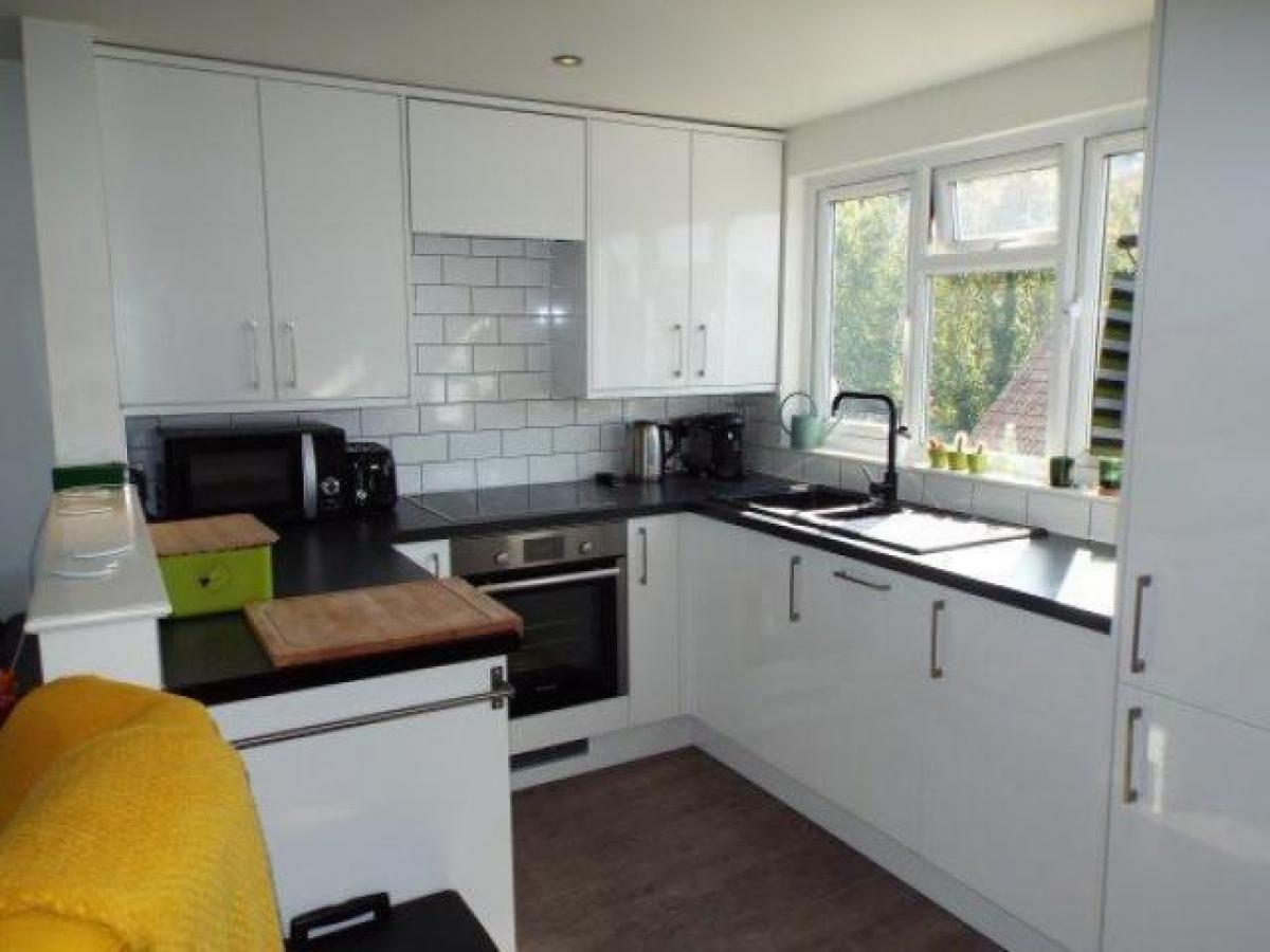 Picture of Apartment For Rent in Gravesend, Kent, United Kingdom