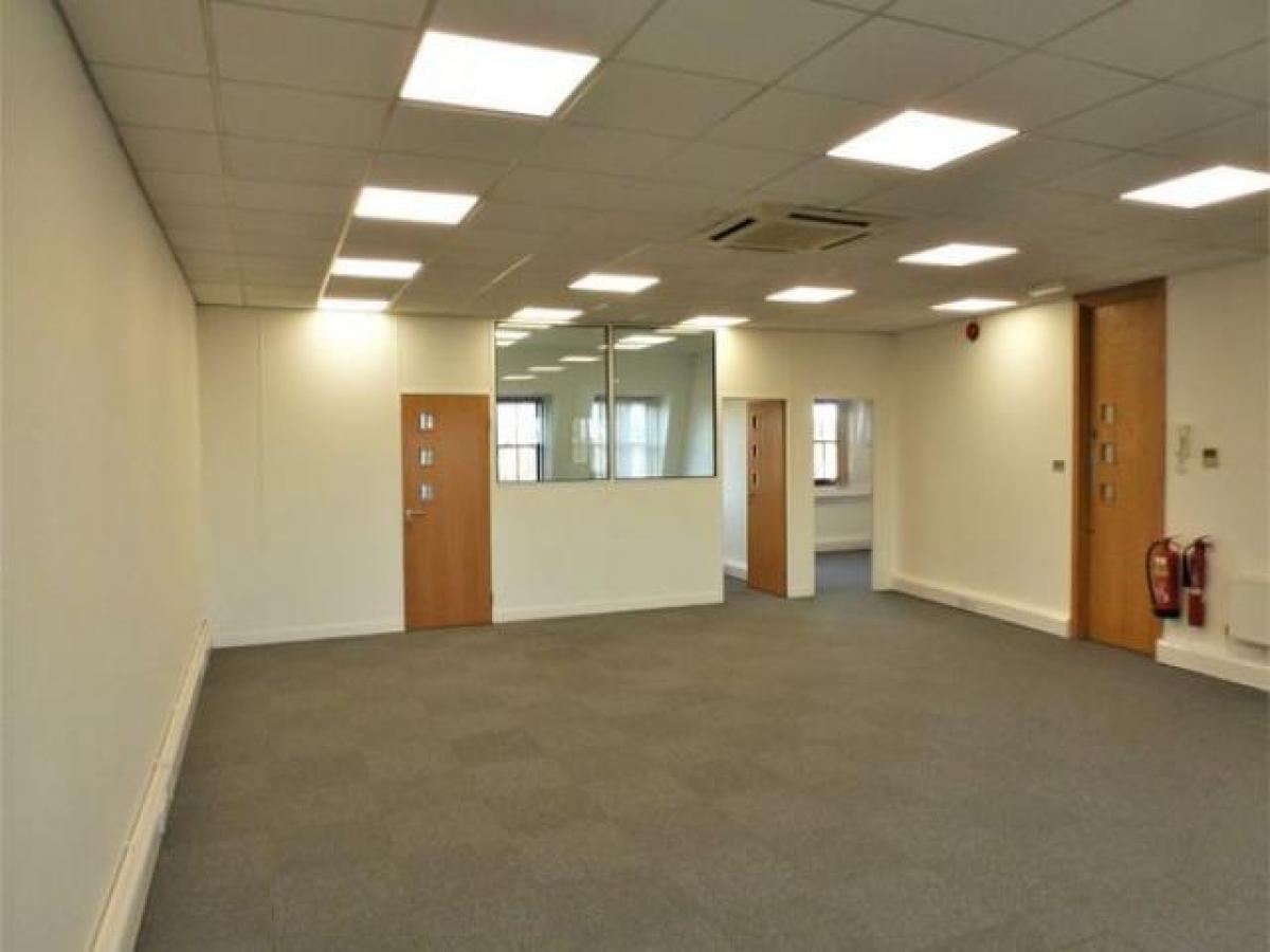Picture of Office For Rent in Slough, Berkshire, United Kingdom