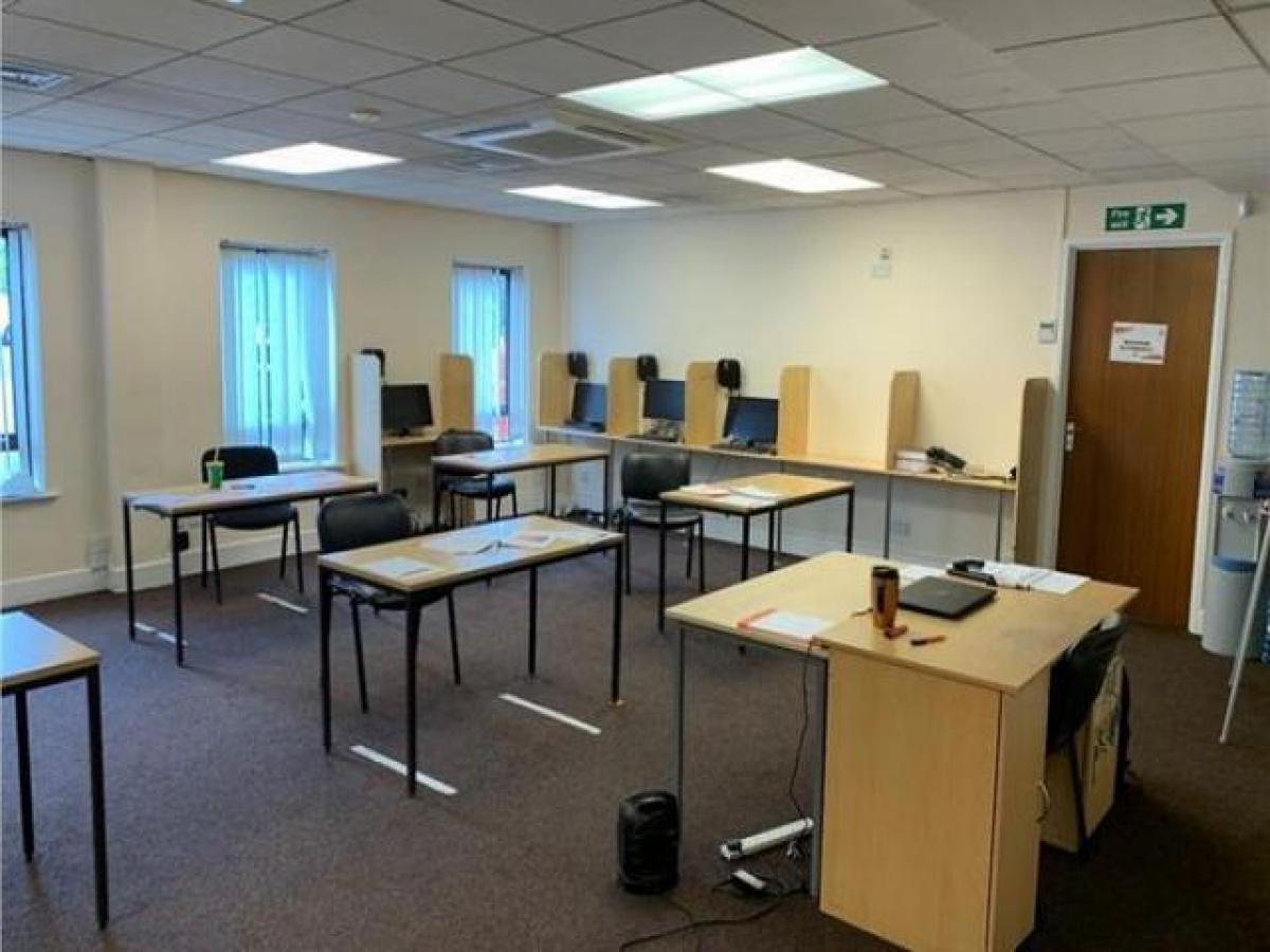 Picture of Office For Rent in Eastwood, Essex, United Kingdom