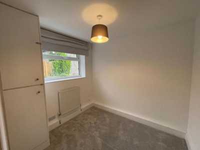 Home For Rent in Huddersfield, United Kingdom