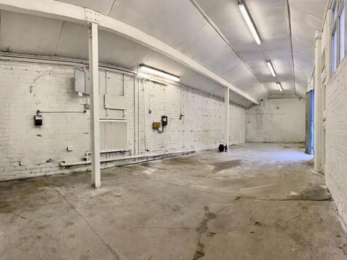 Picture of Industrial For Rent in Manchester, Greater Manchester, United Kingdom