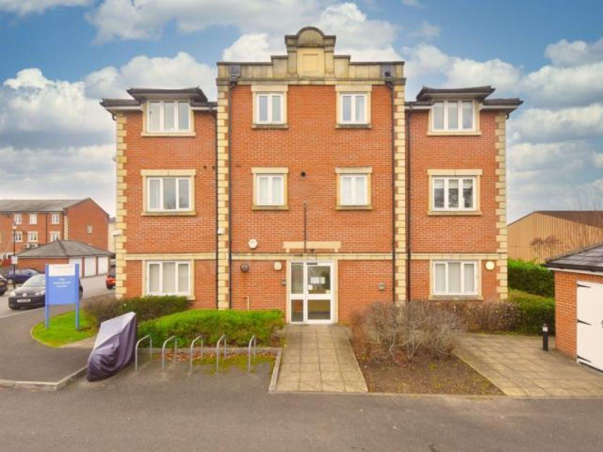 Picture of Apartment For Rent in Redhill, Surrey, United Kingdom