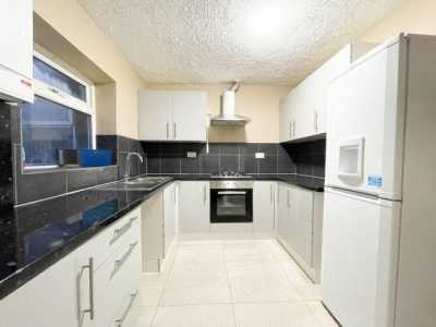 Home For Rent in Enfield, United Kingdom