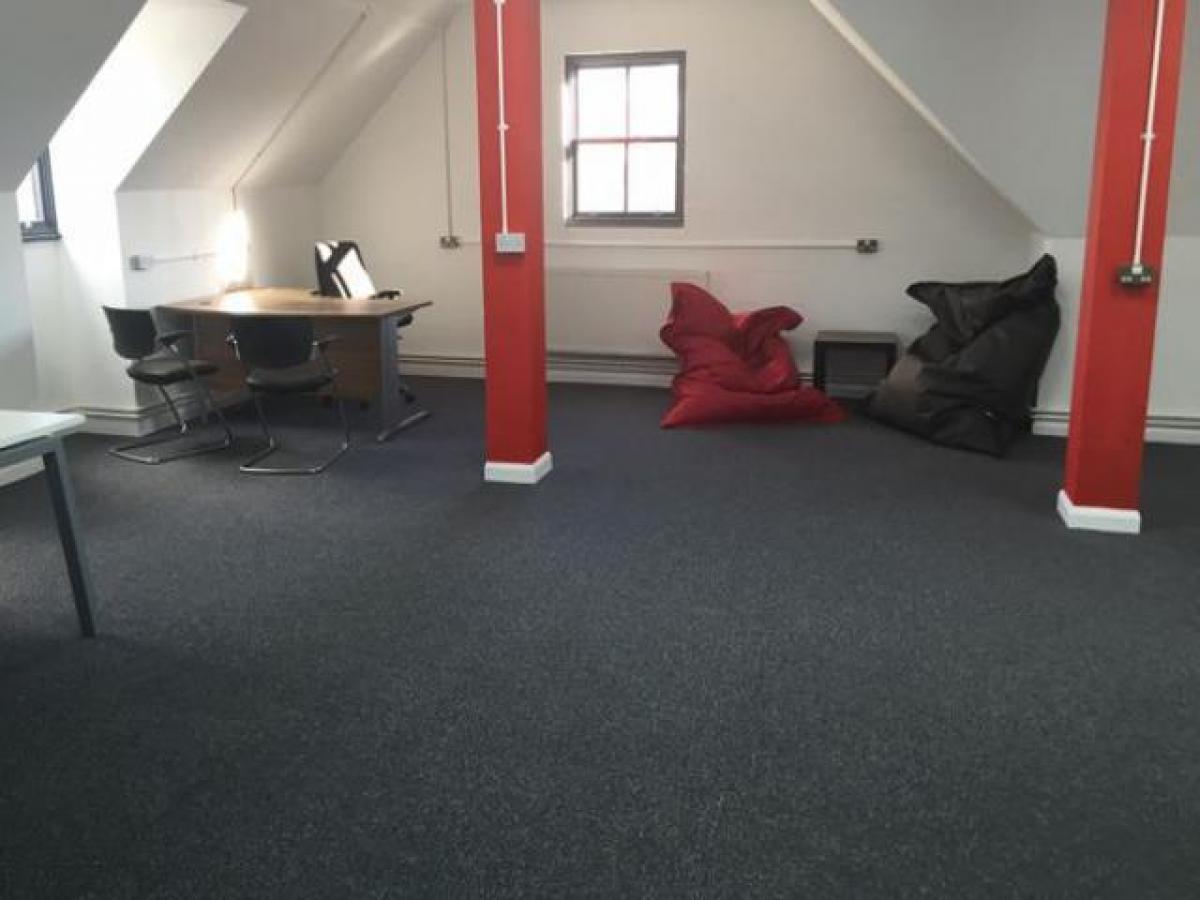Picture of Office For Rent in Tring, Hertfordshire, United Kingdom