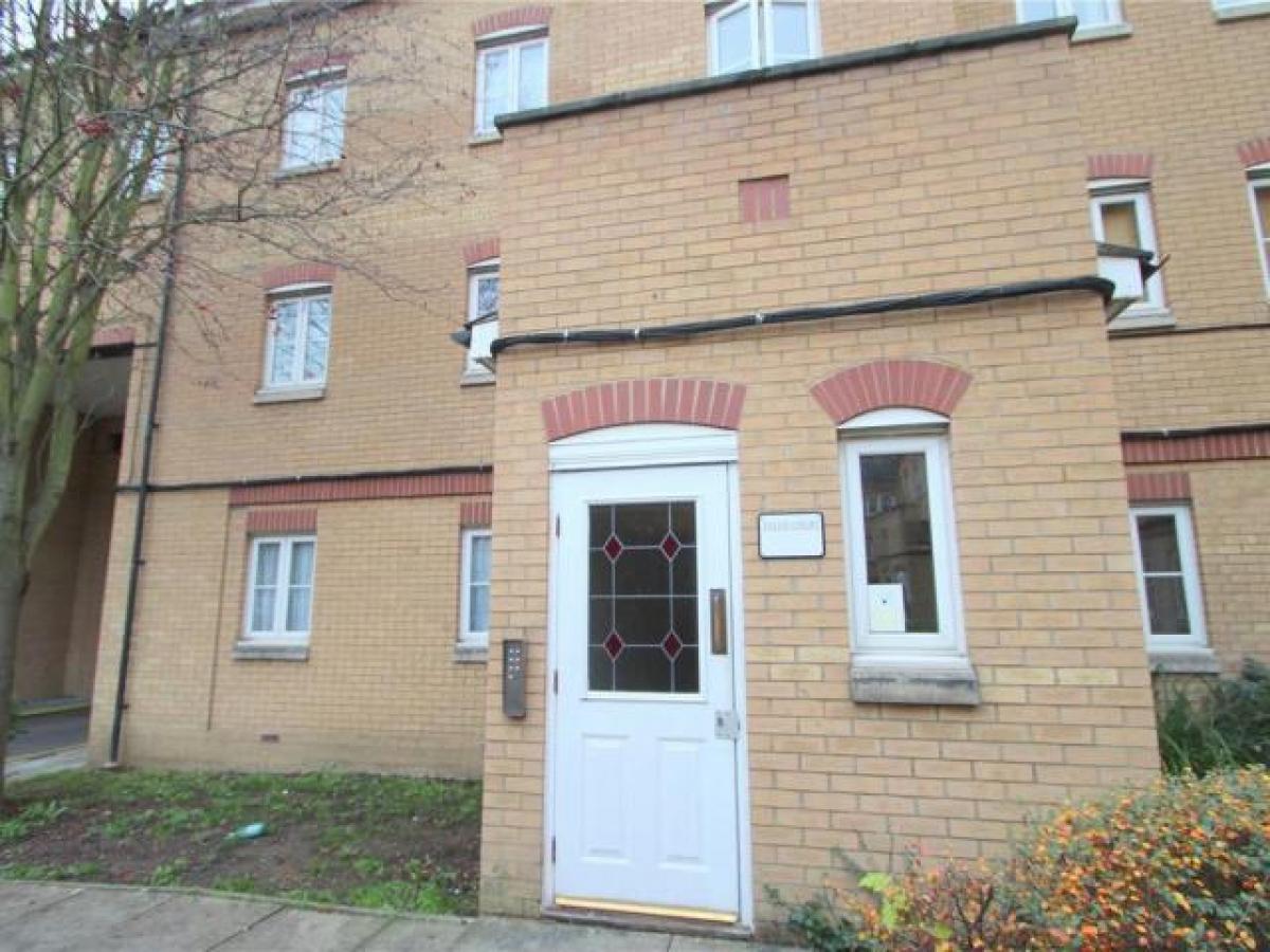 Picture of Apartment For Rent in Romford, Essex, United Kingdom