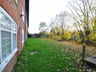 Apartment For Rent in