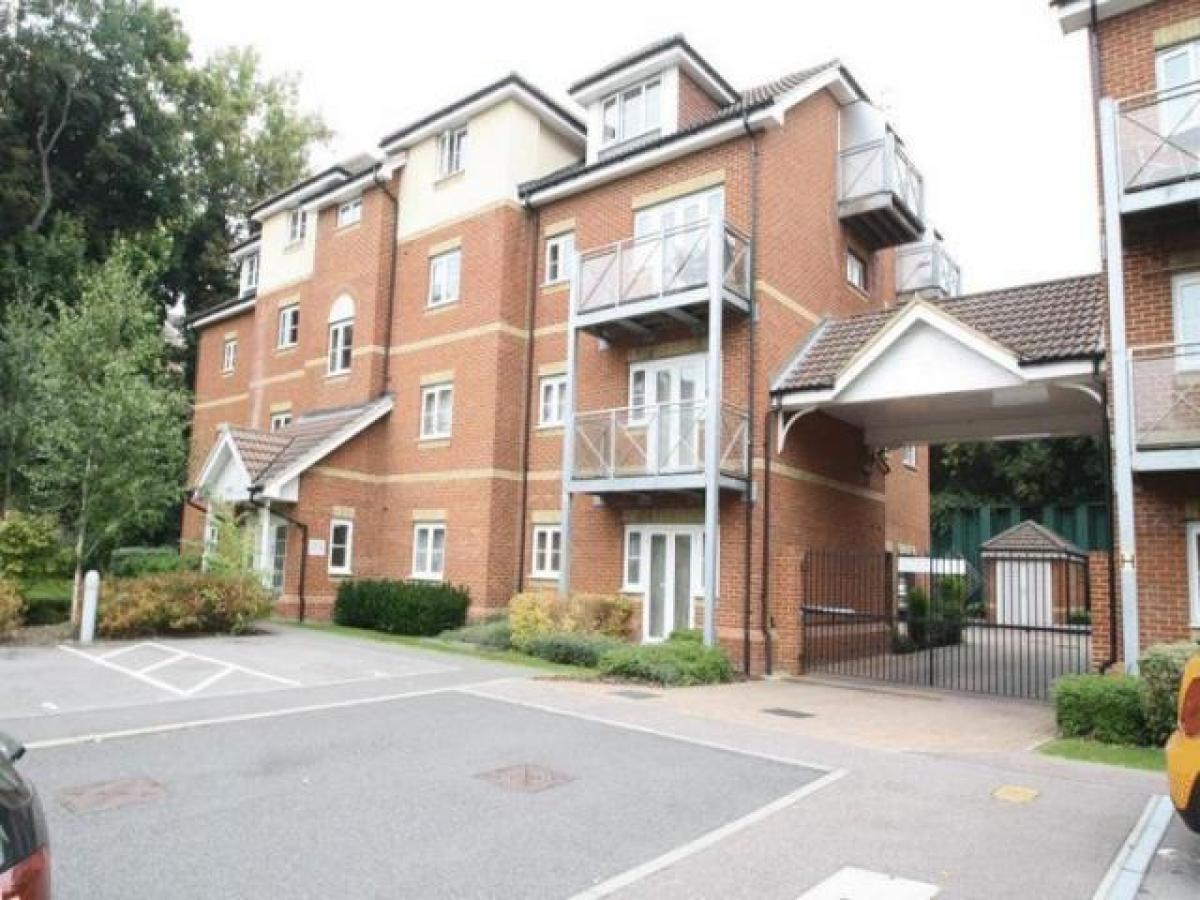 Picture of Apartment For Rent in High Wycombe, Buckinghamshire, United Kingdom
