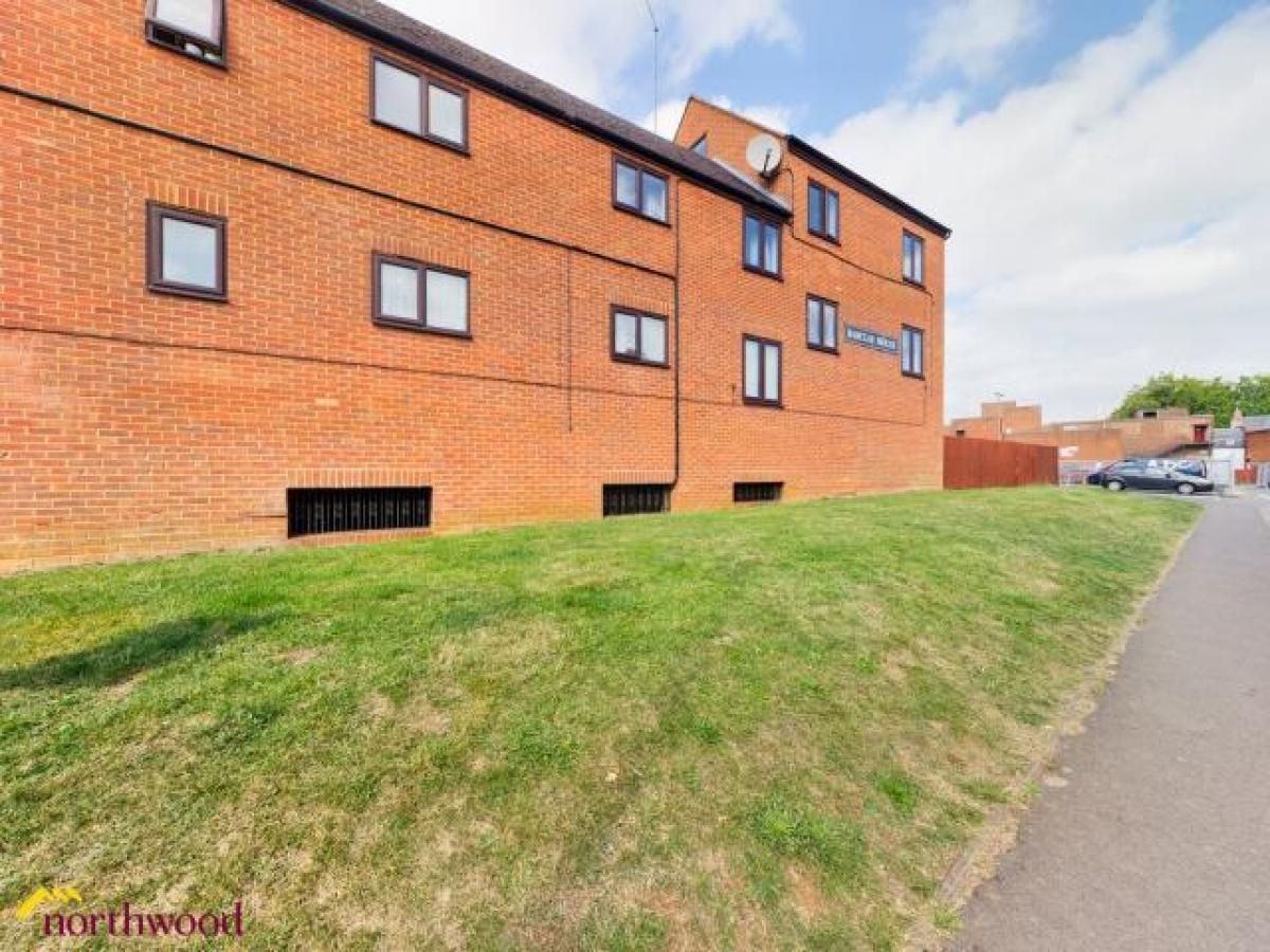 Picture of Apartment For Rent in Banbury, Oxfordshire, United Kingdom