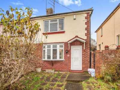 Home For Rent in Chatham, United Kingdom