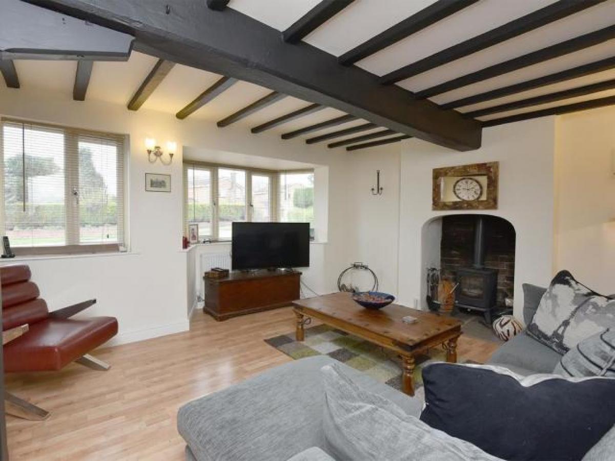 Picture of Home For Rent in Swadlincote, Derbyshire, United Kingdom