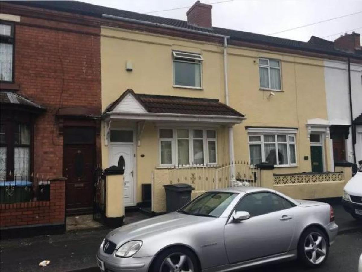 Picture of Home For Rent in West Bromwich, West Midlands, United Kingdom
