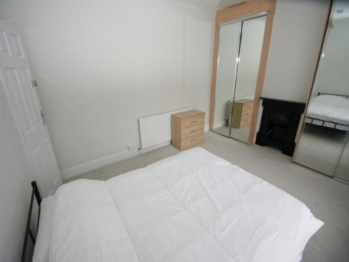 Picture of Apartment For Rent in Ellesmere Port, Cheshire, United Kingdom