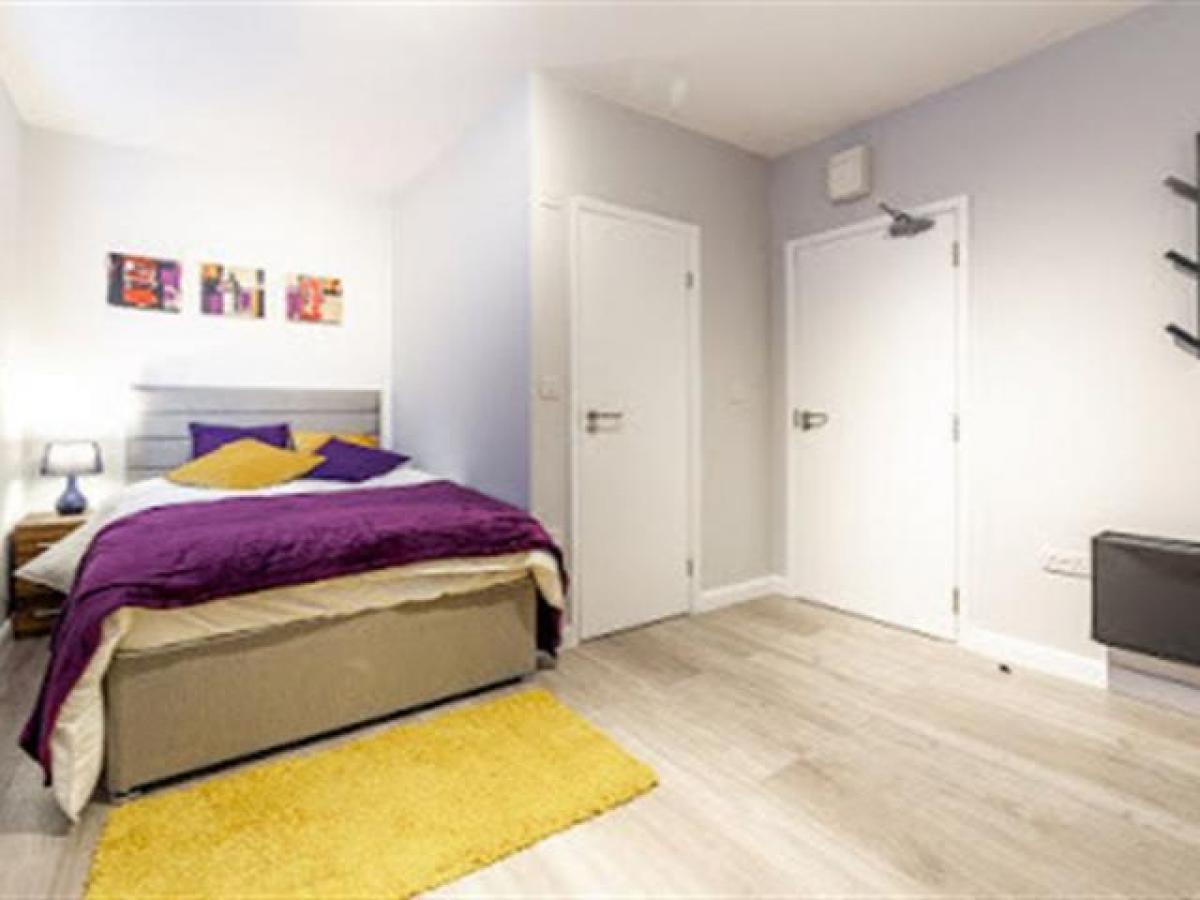 Picture of Apartment For Rent in Saint Helens, Merseyside, United Kingdom