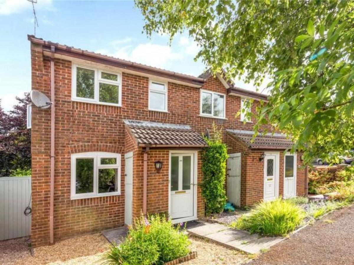 Picture of Home For Rent in Winchester, Hampshire, United Kingdom