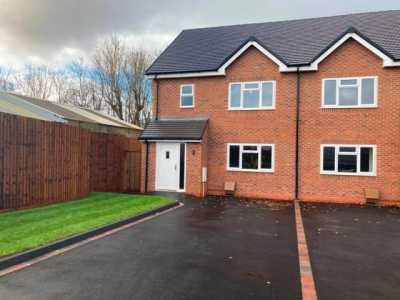 Home For Rent in Burntwood, United Kingdom