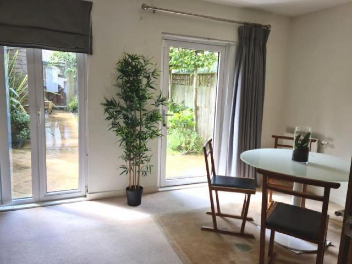 Picture of Home For Rent in Edgware, Greater London, United Kingdom