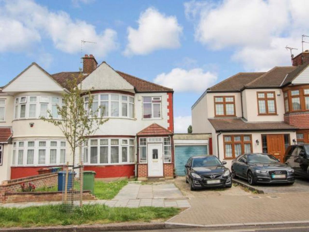 Picture of Home For Rent in Harrow, Greater London, United Kingdom