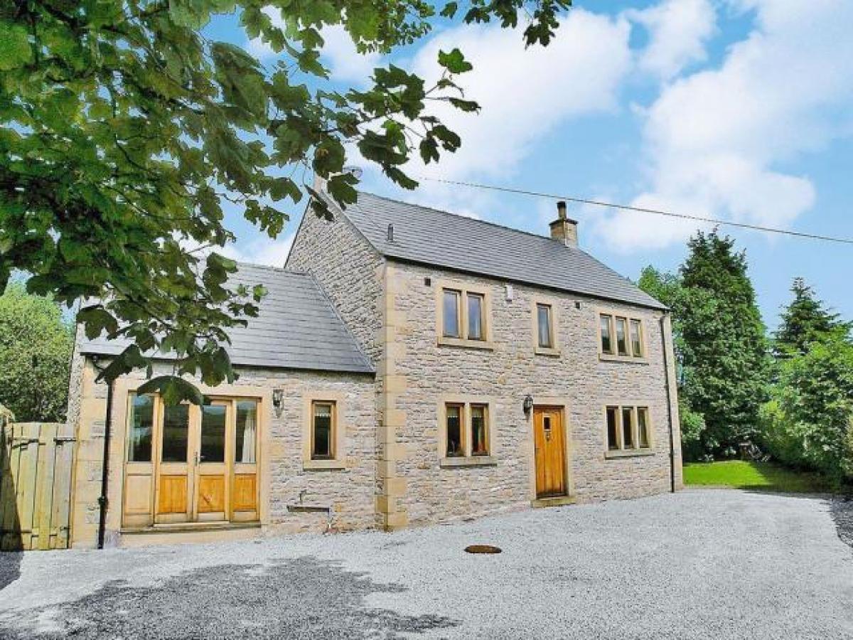 Picture of Home For Rent in Buxton, Derbyshire, United Kingdom