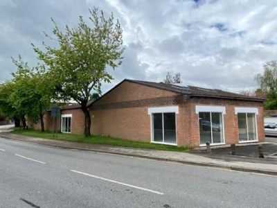 Industrial For Rent in Newbury, United Kingdom