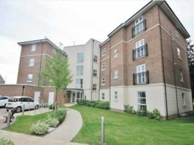 Apartment For Rent in Farnborough, United Kingdom
